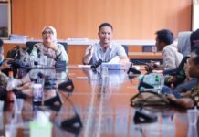 Miris! Tanggung Jawab Hingga Nyawa, Nakes Loteng Dapat Gaji 200 Ribu