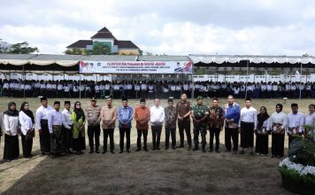 Bupati Lantik 1.004 Anggota BPD Terpilih Loteng